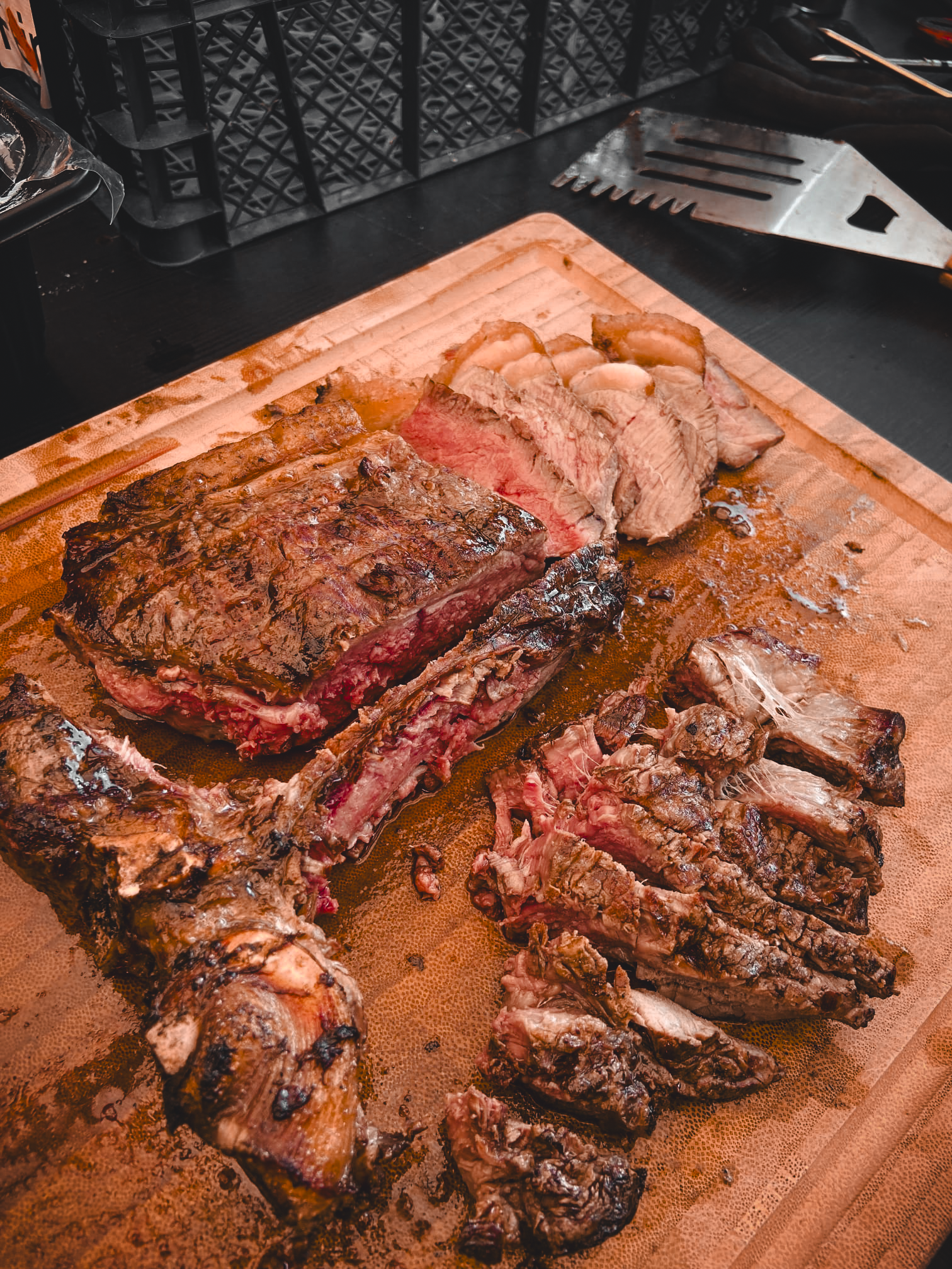 Knuspriges rind beim Anschnitt